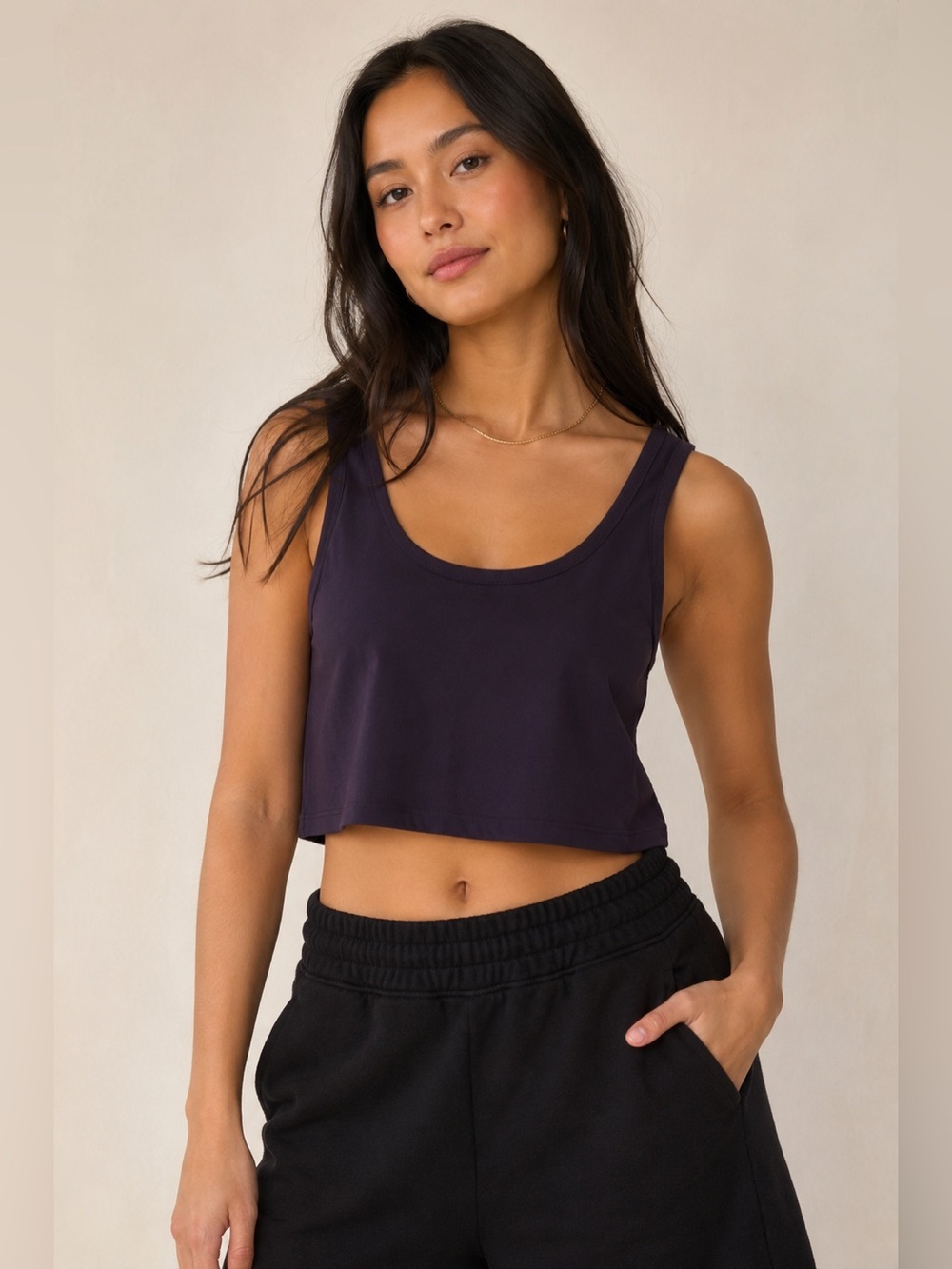 • Babaton Aritzia • Women’s Cropped Tank Top
Deep Purple XXS